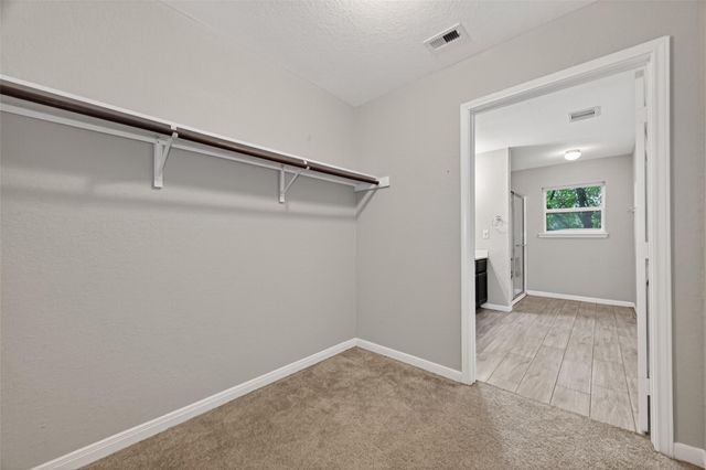 10226 Ella Falls Boulevard, Houston, TX 77038