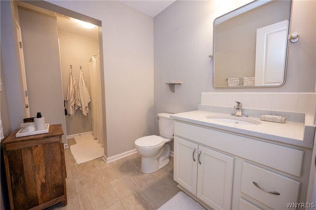 702 Carriage Lane, West Seneca, NY 14224