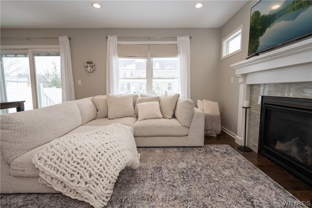 702 Carriage Lane, West Seneca, NY 14224