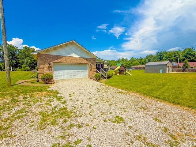 601 Moberly Bend Road, Corbin, KY 40701