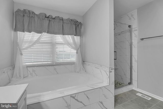 5540 HIDDEN WATERS LN, Frederick, MD 21703