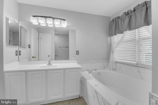 5540 HIDDEN WATERS LN, Frederick, MD 21703