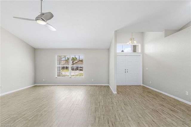 423 SE 23rd ST, Cape Coral, FL 33990