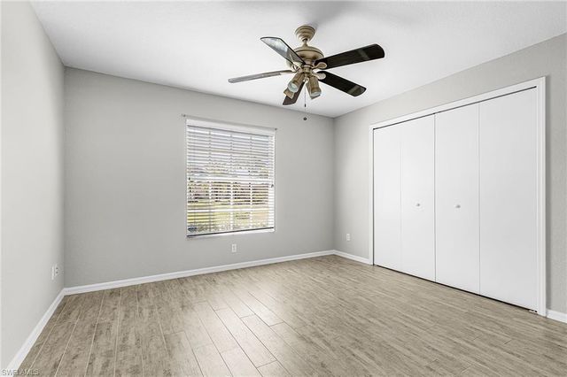 423 SE 23rd ST, Cape Coral, FL 33990