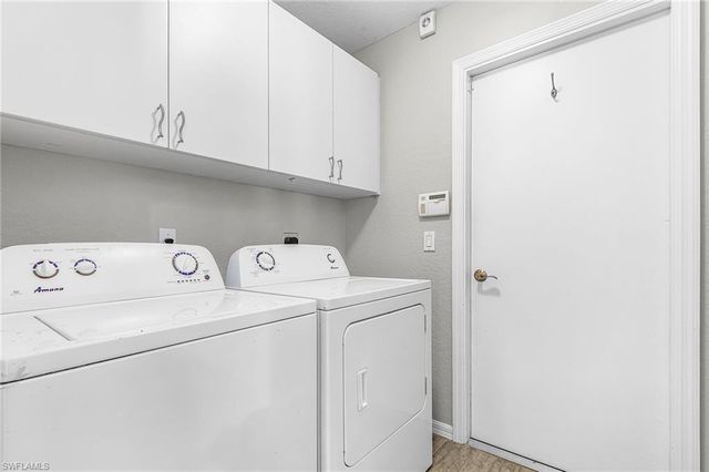 423 SE 23rd ST, Cape Coral, FL 33990