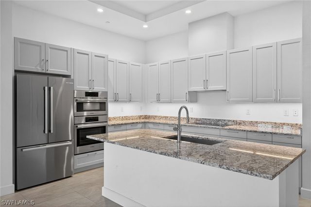 4142 Bay Beach LN 205, Fort Myers Beach, FL 33931