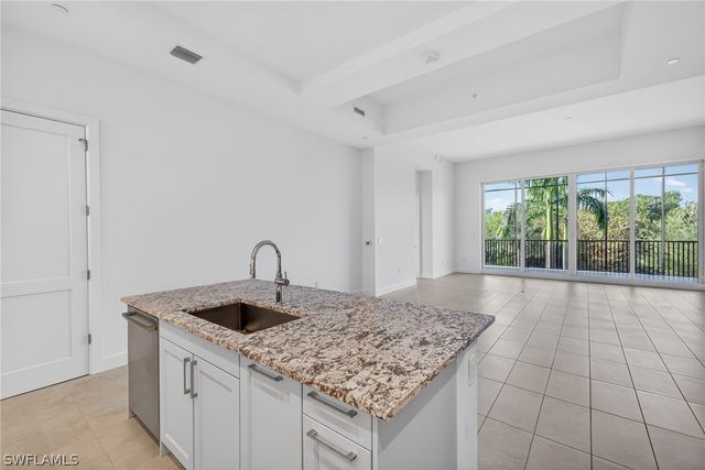 4142 Bay Beach LN 205, Fort Myers Beach, FL 33931