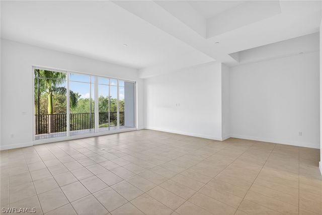 4142 Bay Beach LN 205, Fort Myers Beach, FL 33931