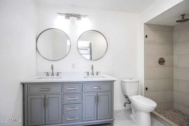 3102 E CLARENDON Avenue 207, Phoenix, AZ 85016
