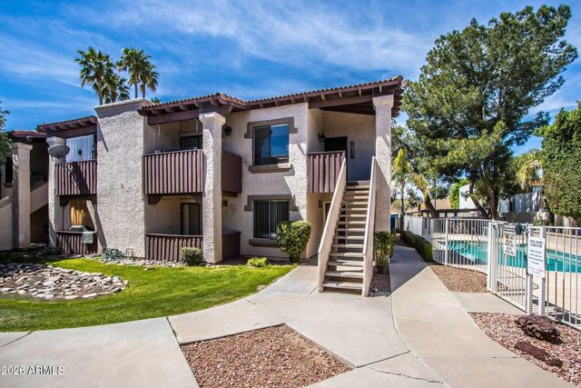 3102 E CLARENDON Avenue 207, Phoenix, AZ 85016