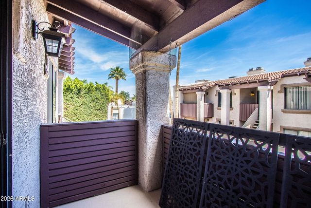 3102 E CLARENDON Avenue 207, Phoenix, AZ 85016