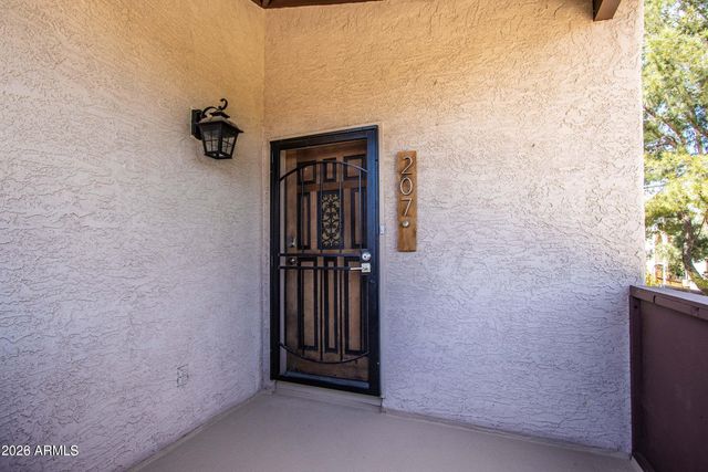 3102 E CLARENDON Avenue 207, Phoenix, AZ 85016