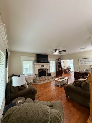 315 South Central Boulevard, Chauvin, LA 70344