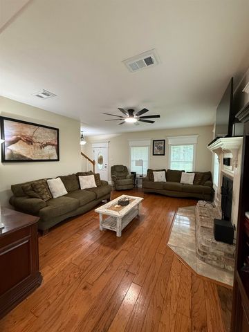 315 South Central Boulevard, Chauvin, LA 70344
