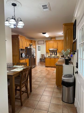 315 South Central Boulevard, Chauvin, LA 70344