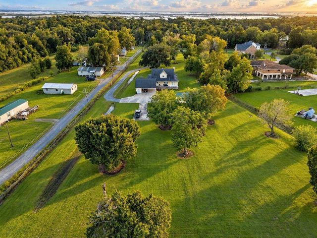 315 South Central Boulevard, Chauvin, LA 70344