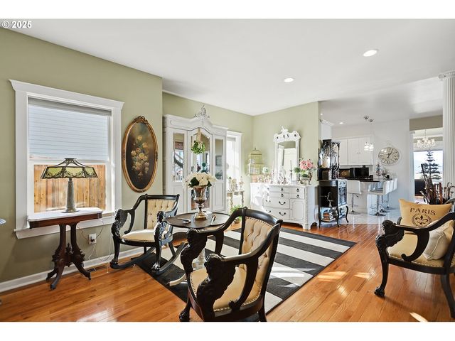 3720 COLUMBIA VIEW Dr, The Dalles, OR 97058