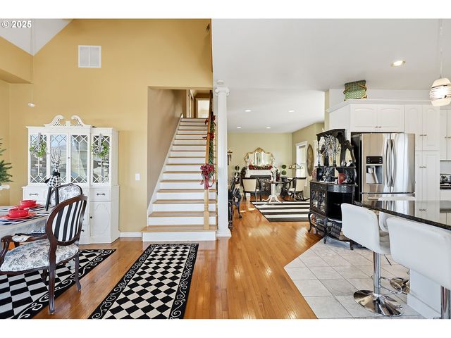 3720 COLUMBIA VIEW Dr, The Dalles, OR 97058