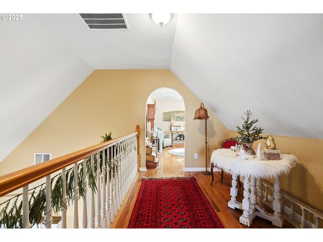 3720 COLUMBIA VIEW Dr, The Dalles, OR 97058