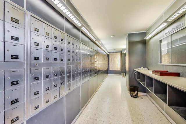 4250 N Marine Drive 2324, Chicago, IL 60613