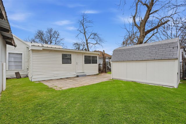 1015 SE 20th Street, Mineral Wells, TX 76067