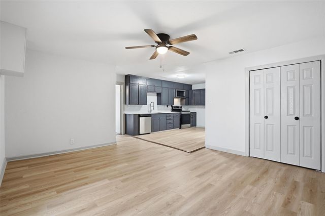 1015 SE 20th Street, Mineral Wells, TX 76067