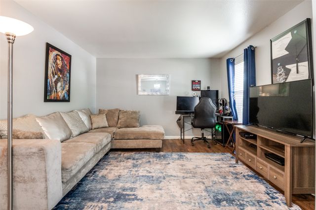 148 Triumph Road, Dallas, TX 75241