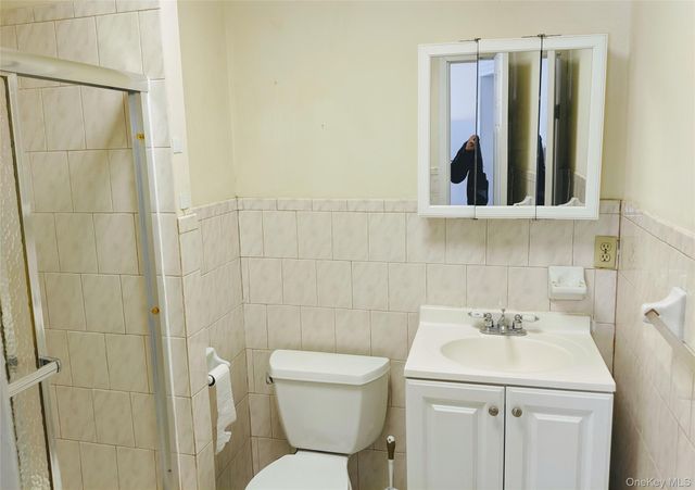 8424 129th Street, Kew Gardens, NY 11415