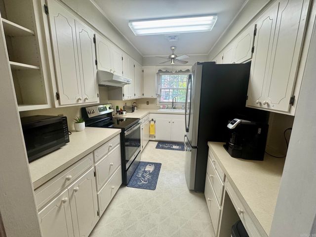 1 Mark Place, Conway, AR 72034