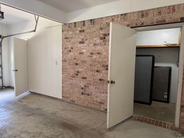 1 Mark Place, Conway, AR 72034
