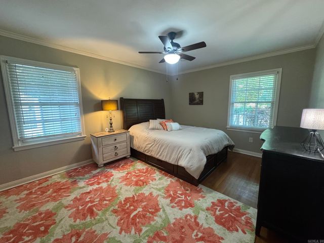 1 Mark Place, Conway, AR 72034