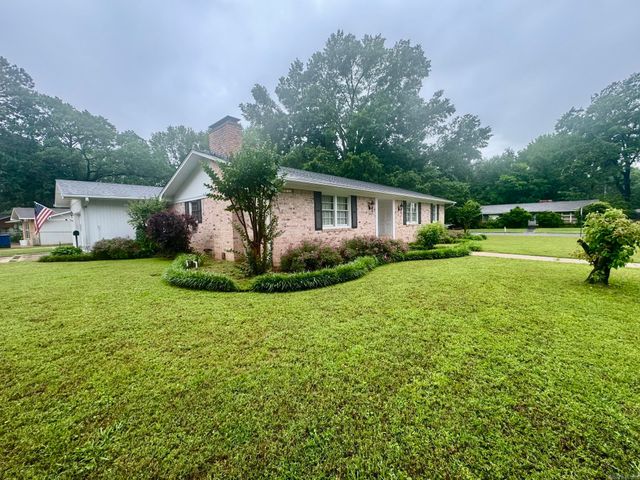 1 Mark Place, Conway, AR 72034