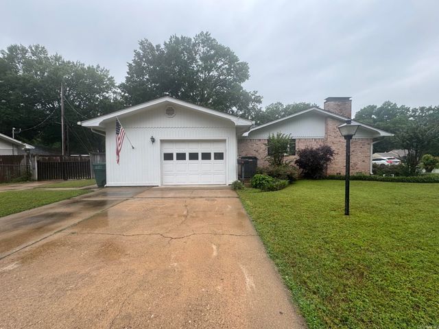 1 Mark Place, Conway, AR 72034
