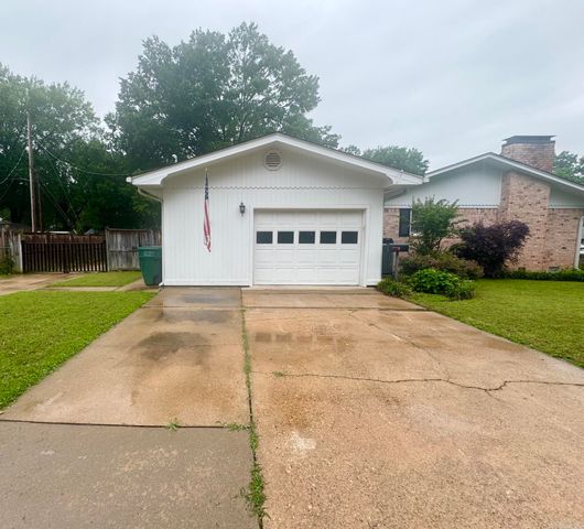1 Mark Place, Conway, AR 72034