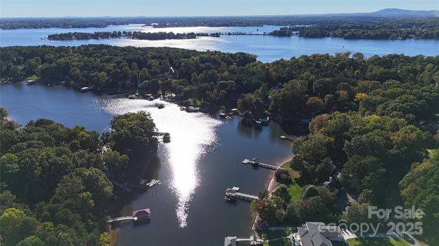 515 Kemp Road, Mooresville, NC 28117