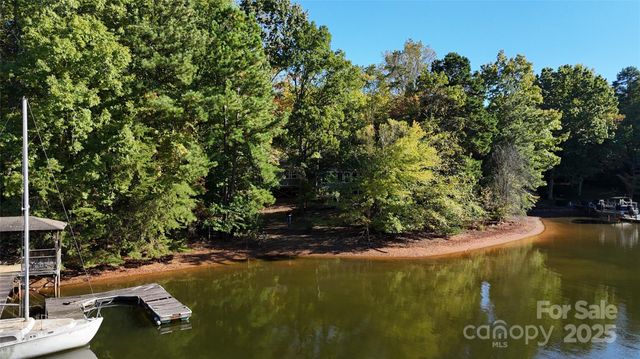 515 Kemp Road, Mooresville, NC 28117