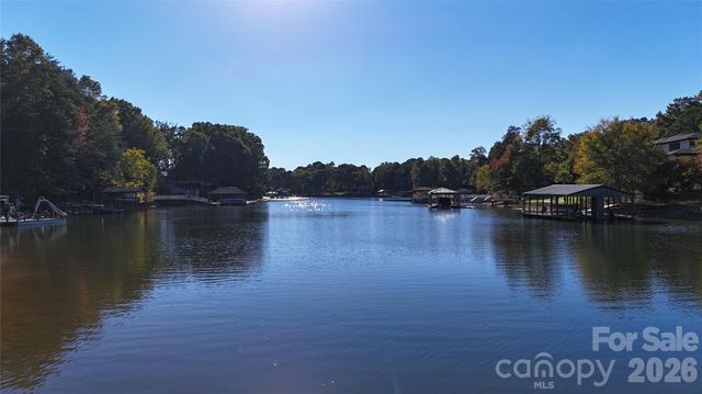515 Kemp Road, Mooresville, NC 28117