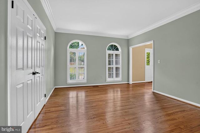 9105 OAK CHASE CT, Fairfax Station, VA 22039