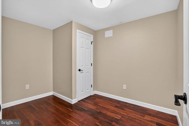 9105 OAK CHASE CT, Fairfax Station, VA 22039