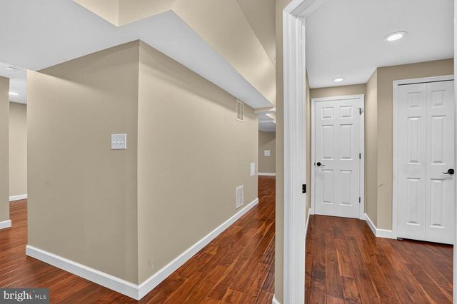 9105 OAK CHASE CT, Fairfax Station, VA 22039