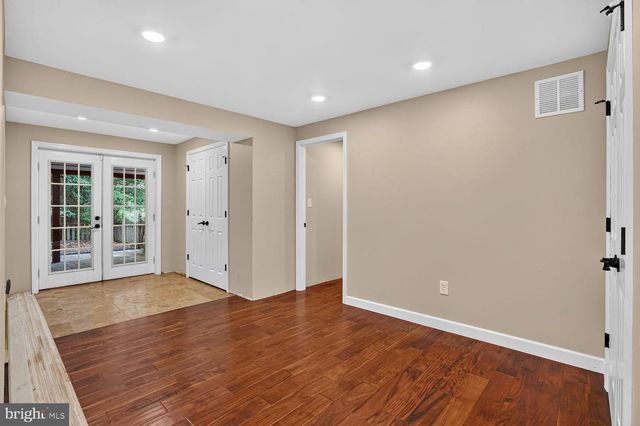 9105 OAK CHASE CT, Fairfax Station, VA 22039