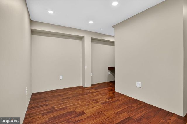 9105 OAK CHASE CT, Fairfax Station, VA 22039