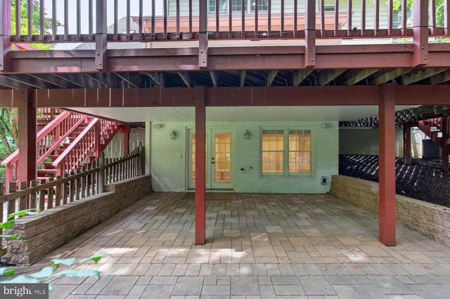 9105 OAK CHASE CT, Fairfax Station, VA 22039