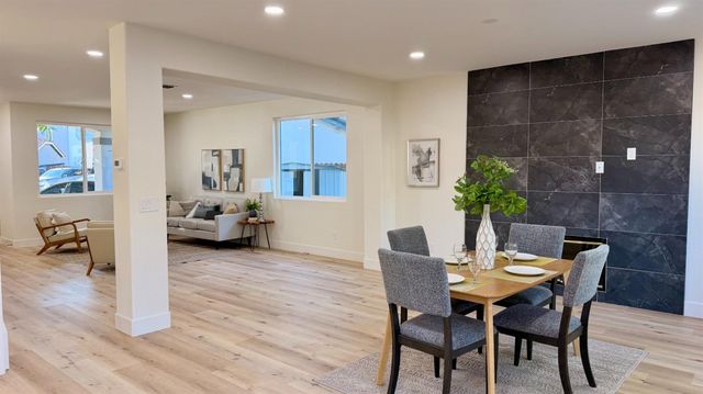 5417 Elk Hollow Ct, Elk Grove, CA 95758