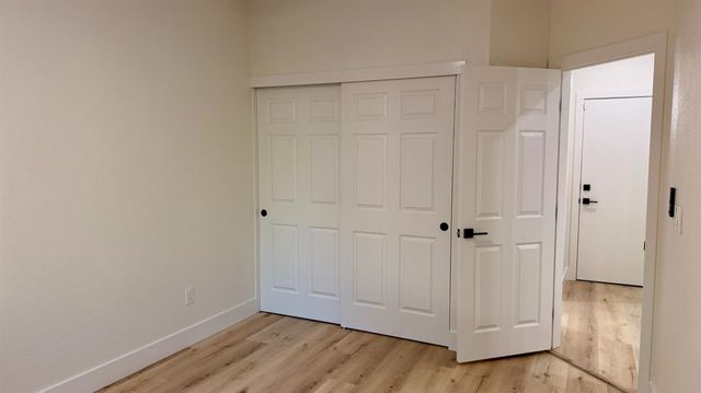 5417 Elk Hollow Ct, Elk Grove, CA 95758