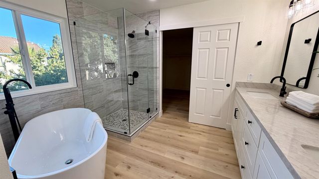5417 Elk Hollow Ct, Elk Grove, CA 95758