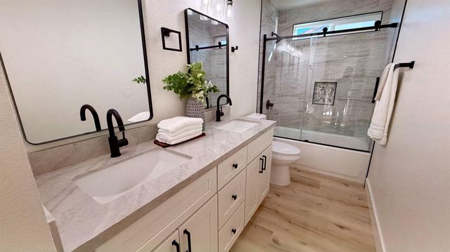 5417 Elk Hollow Ct, Elk Grove, CA 95758