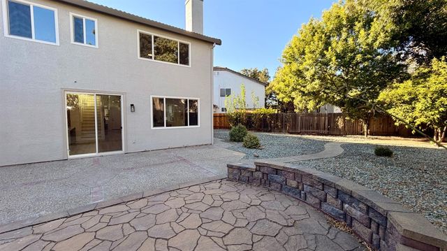 5417 Elk Hollow Ct, Elk Grove, CA 95758