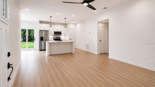 14575 SW 20TH PLACE, Ocala, FL 34481