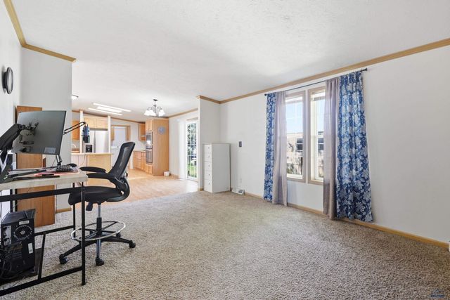 1702 E HWY 44, Rapid City, SD 57703